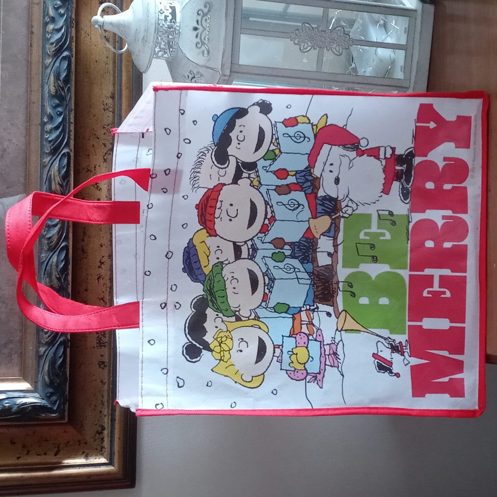 Peanuts shopping bag